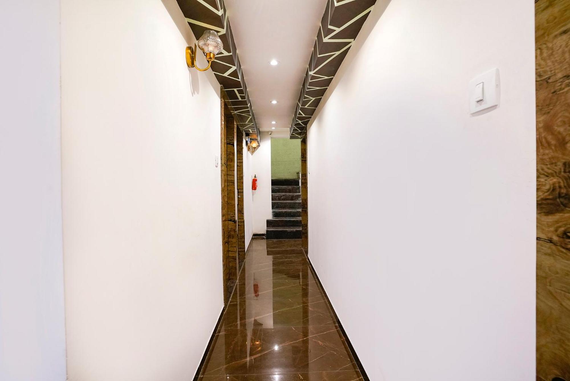 Fabhotel Atithi Residency I - Nr Bkc Мумбаи Экстерьер фото
